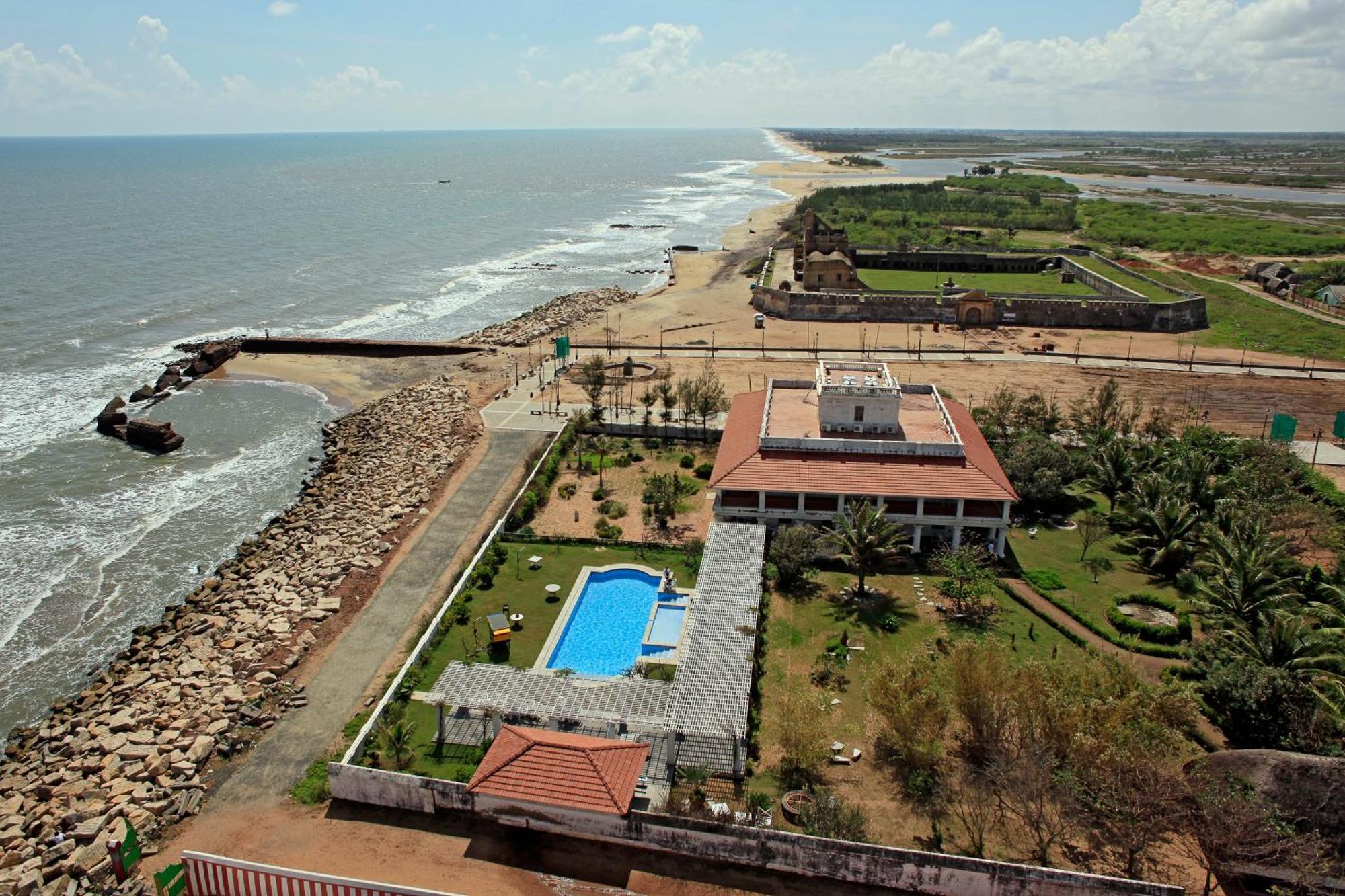 Neemrana'S - Bungalow On The Beach Tharangambadi Kültér fotó